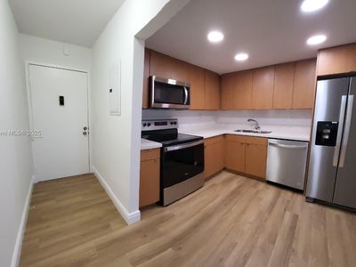 4354 NW 9th Ave APT 12-3B