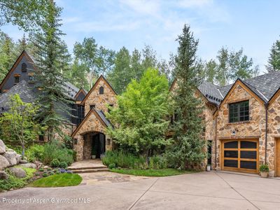 115 Blue Spruce Ln