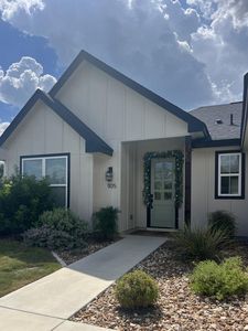 1105 Victory Ln