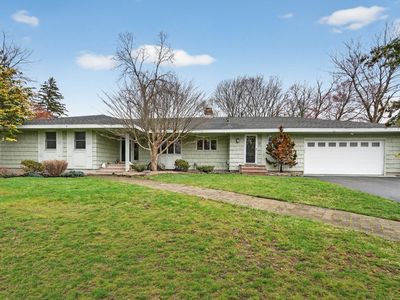 17 Karlton Cir