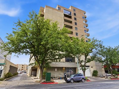 230 E Broadway S #1002