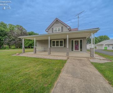 601 Fort St