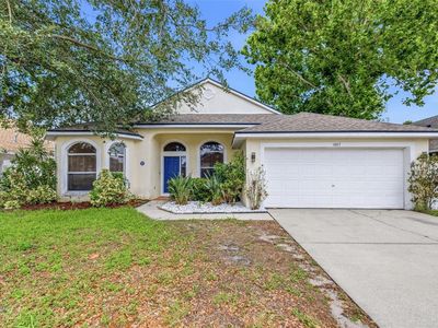1887 Wood Bend St