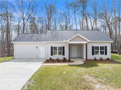 Property at 50 Hawks Ridge Ct, Cleveland, GA