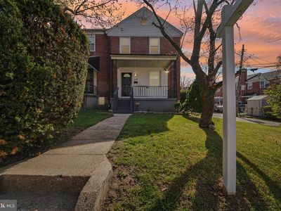 5701 The Alameda
