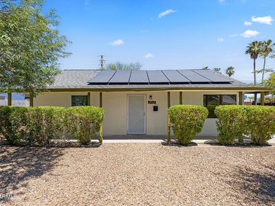 9031 N 2ND Drive