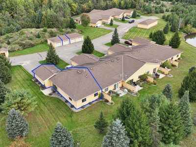 324 Christopher St #324