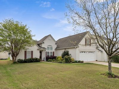 112 Longwood Ln