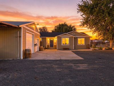 Property at 218612 E Perkins Rd, Kennewick, WA