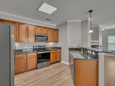 1033 Park Run Dr