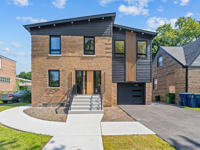 3448 W Clark Dr