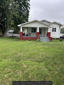 922 E Bismark Rd