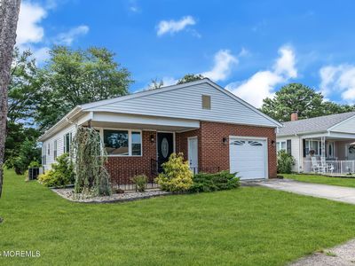 2 Ashcroft Lane