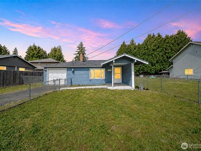 4808 15th Avenue SE