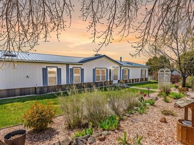 25396 Lone Pine Rd