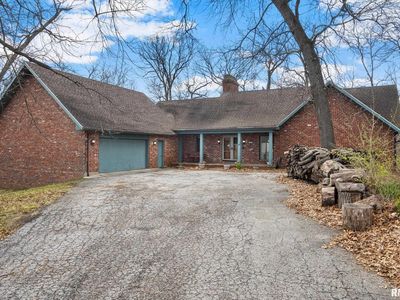 182 Hopewell Dr