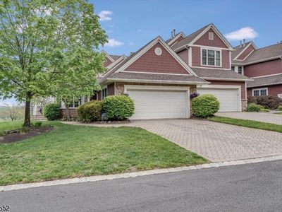 18 Kelburn Ct