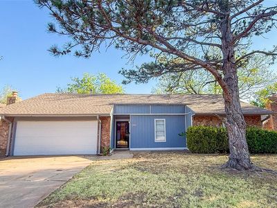 2112 Oakvista Cir