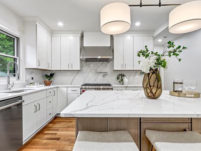 123 Mount Vernon St #1