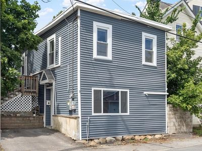5 Mulberry St