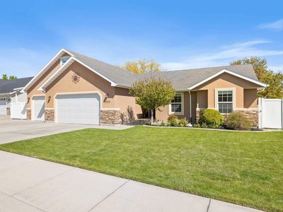 2595 Longbow Dr