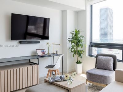 225 N Miami Ave #2107
