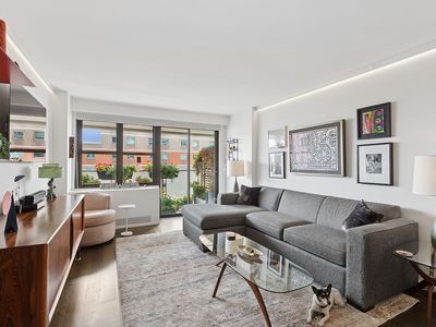 115 E 9th St APT 11F