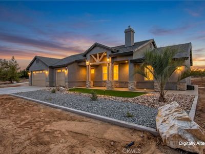 7390 Oakwood