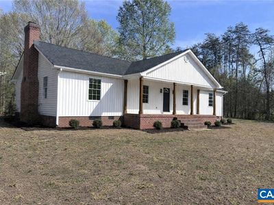154 Erins Way