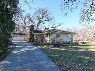 1138 Minocqua Crescent