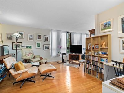 55 S Judd St APT 501