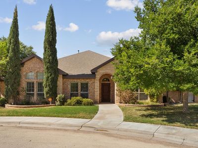 5 Chambord Dr