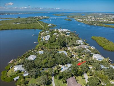 300 Cathedral Oaks Dr