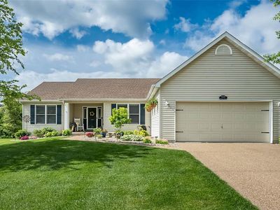 1606 Fairway Valley Dr