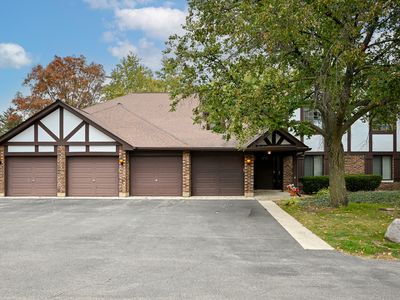 Property at 1751 Plymouth Ct APT B, Wheaton, IL