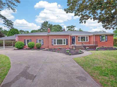 3516 Heutte Dr