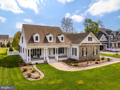 110 Waterview Ln