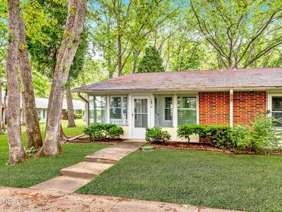 142A Farrington Court