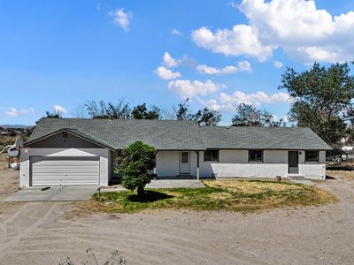 3250 Tarzyn Rd
