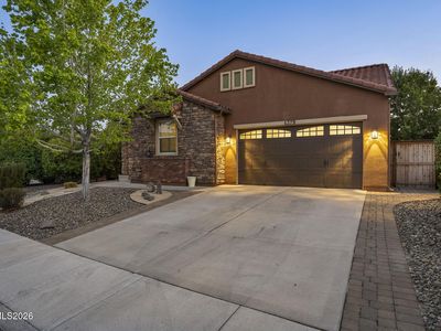 5379 Desertstone Dr