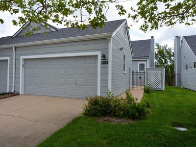 Property at 1034 N Bayshore St, Wichita, KS