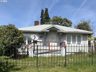 1415 N Rosa Parks Way