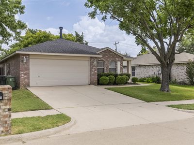 909 Anvil Creek Dr