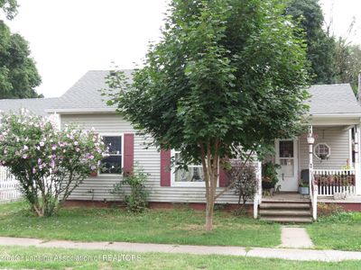 110 E Clinton St