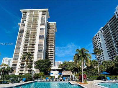 18181 NE 31st Ct APT 1408
