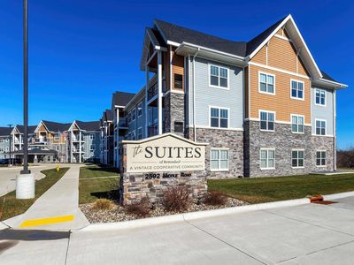 2592 Middle Rd #318