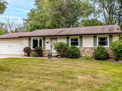 1205 Manitowoc Rd
