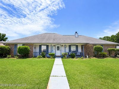 6625 Oakbrook Dr