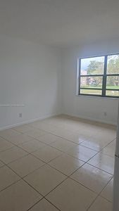 9022 NW 28th Dr APT 2202