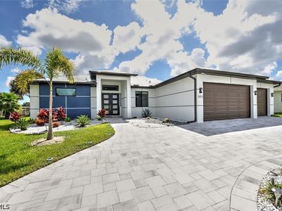 3113 SW 18th Ave